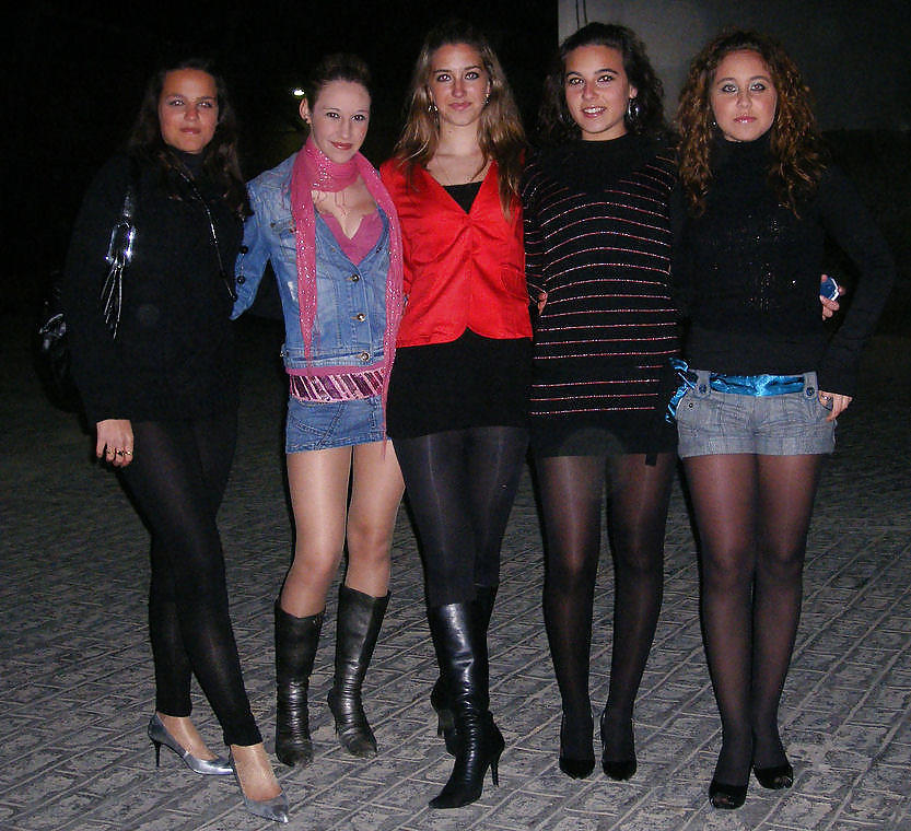 Strumpfhosengirls
 #36623201