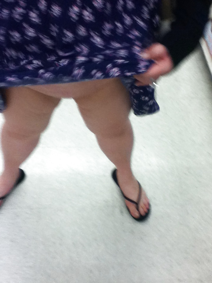 Quick pussy and ass flash at the store  #32612632