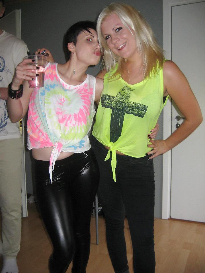 Sexy amateurs 2
 #34271421