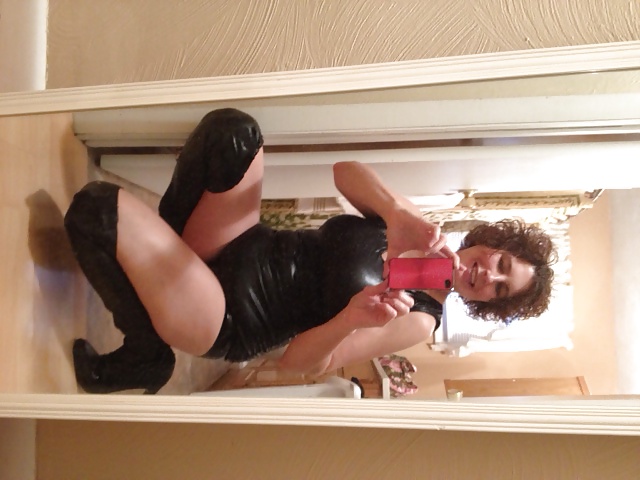 Sexy milf selfies
 #30267515