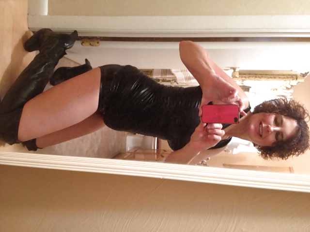 Sexy milf selfies
 #30267518