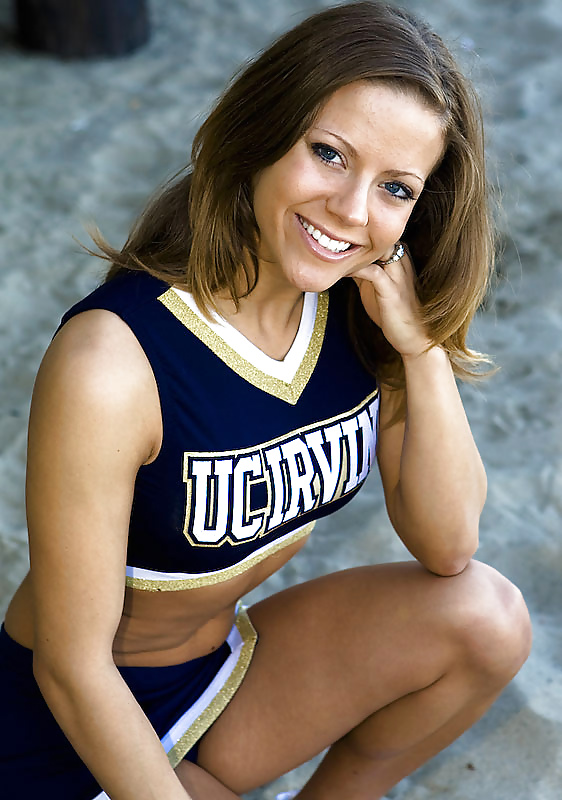 Extra cheerleader Legs and others