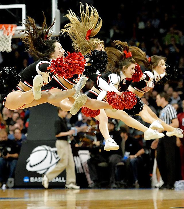 Mehr Cheerleader Beine Und Andere #34869285