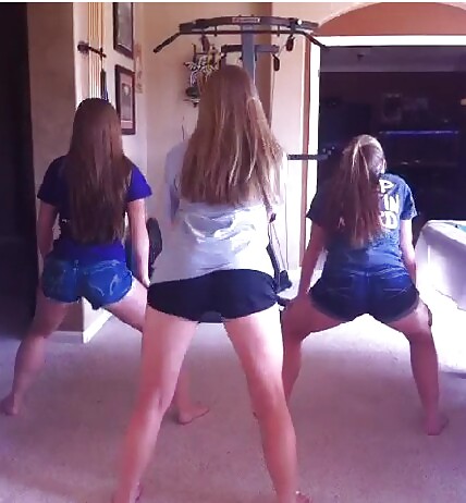 Twerk shots ..white girl edition.. #23437359