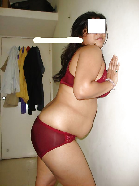 熱いおばさんたち
 #30141325