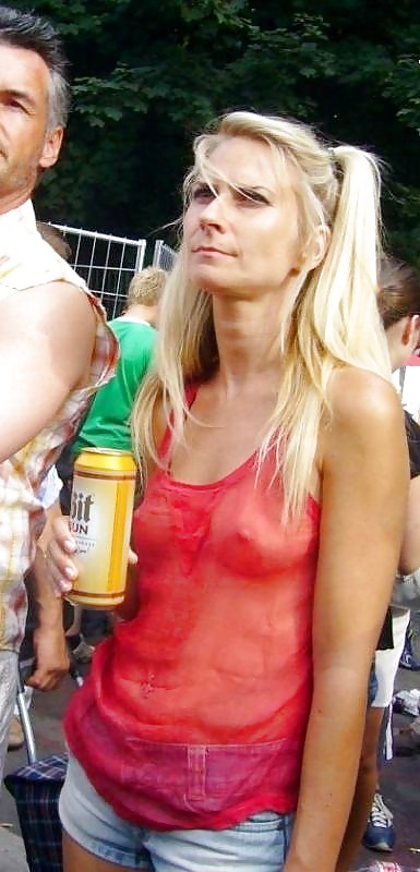 No Bra required #23894420