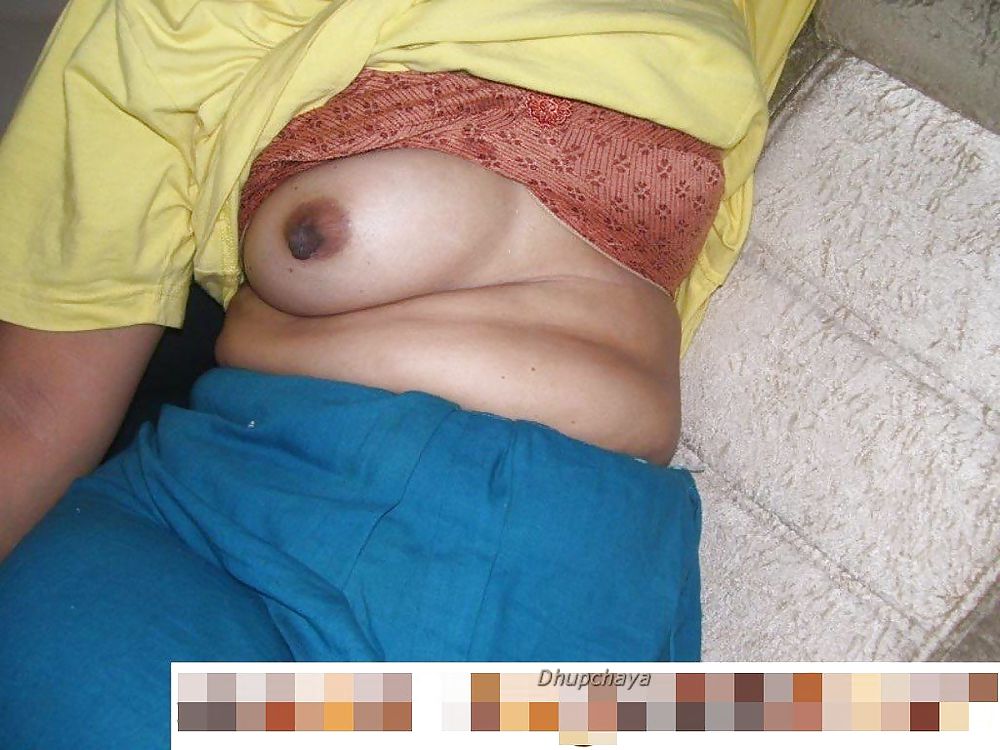 SHE IS INDIAN HOUSE WIFE AND LOOKI HER HOT BODY #24161012