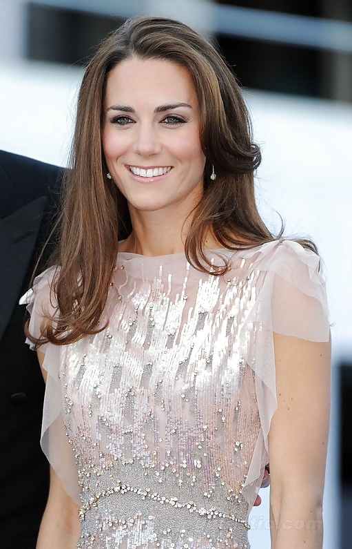 Kate Middleton #27475007