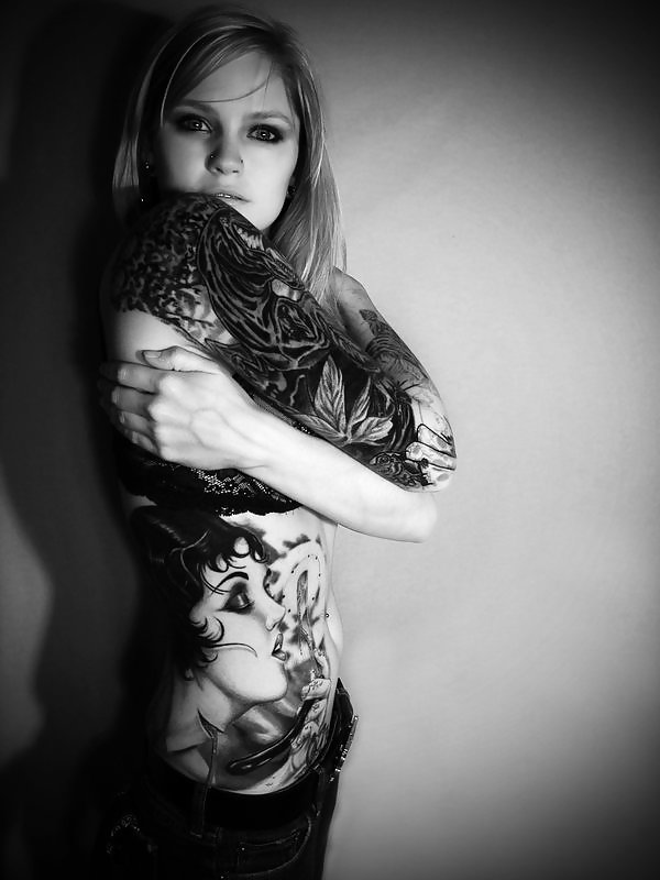 Schwarz und weiss
 #35171634