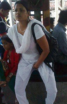 Masti me bhabhi
 #34540805