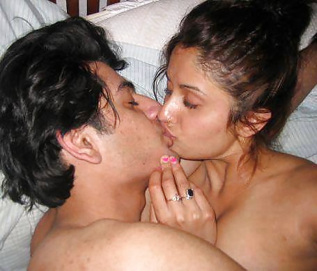 Masti me bhabhi
 #34540851