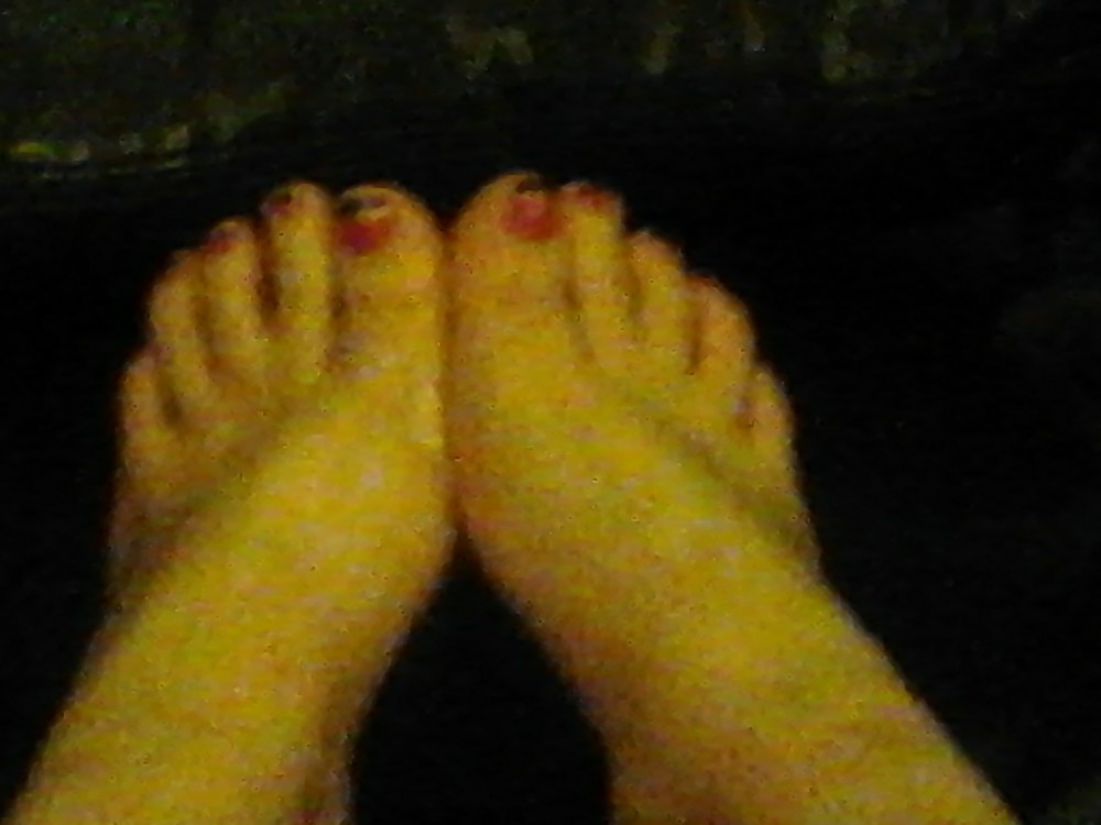 Más fotos de pies pedicurados
 #36757239