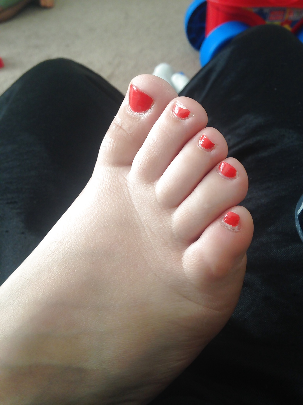 Le dita dei piedi in grado di leccare sexy di Wifey6
 #28269835