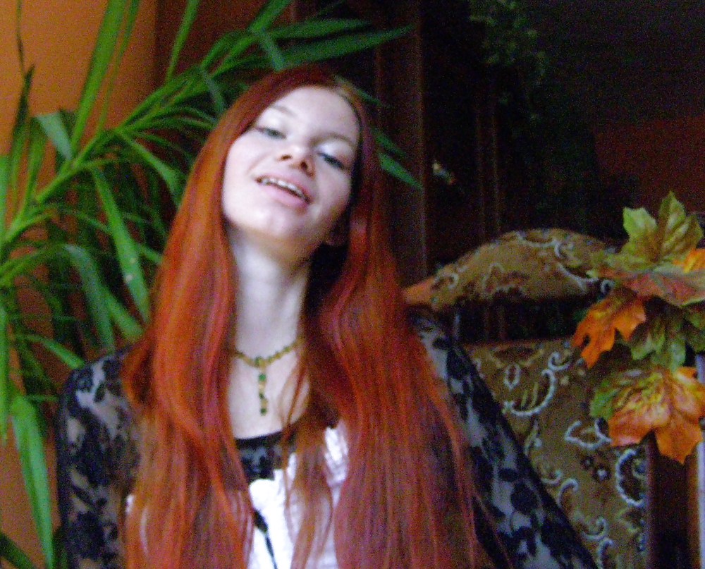 AmalliaFox #37050822