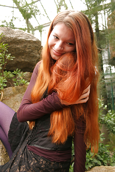 AmalliaFox #37050852