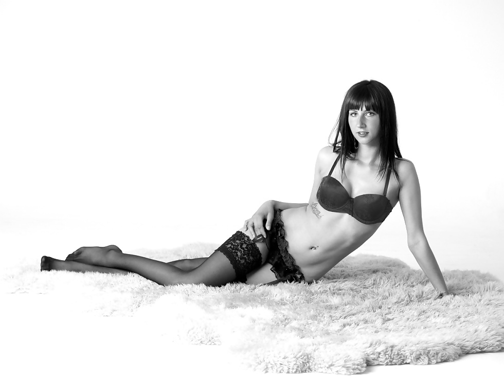 ラトビアの女の子たち...
 #28993852