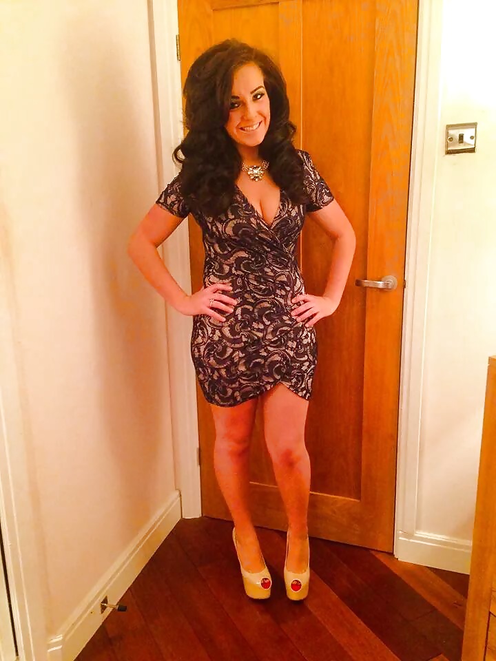 セクシーに着飾った8人
 #38670585