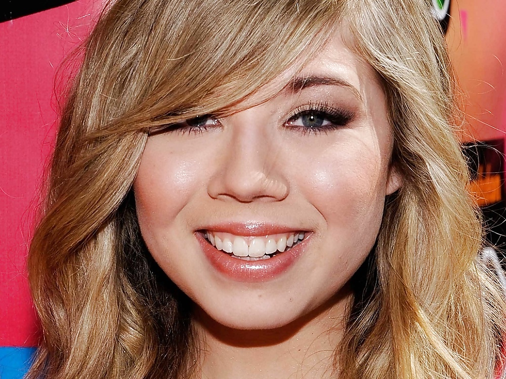 Jennette
 #27849049