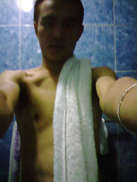 Caliente twink en la ducha
 #29915528