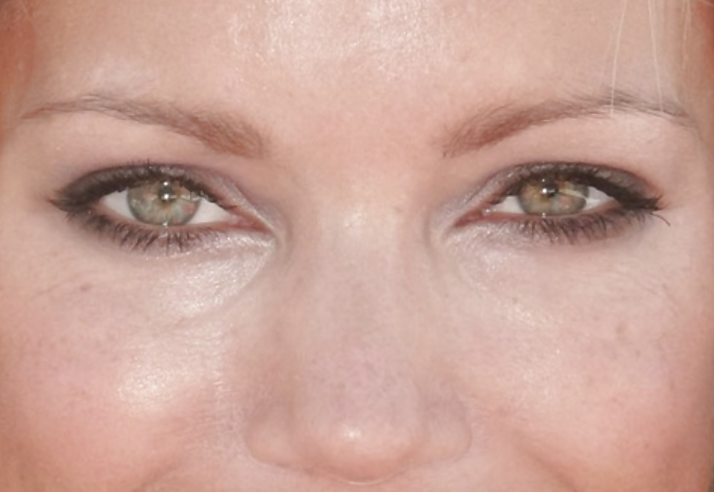 Celebrity eyes #36031063