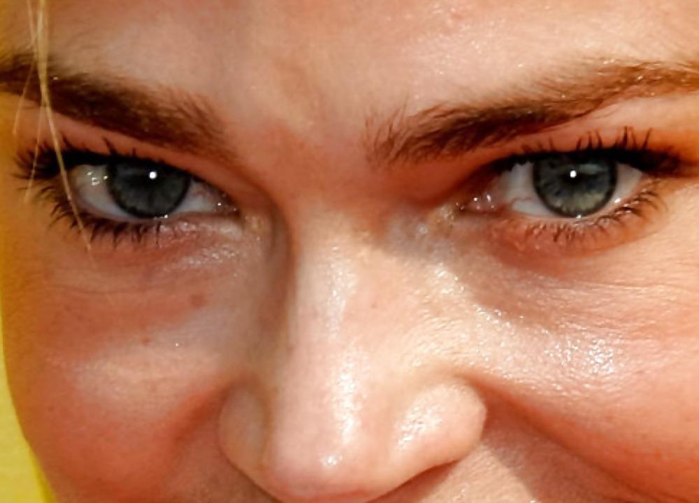 Celebrity eyes #36031145