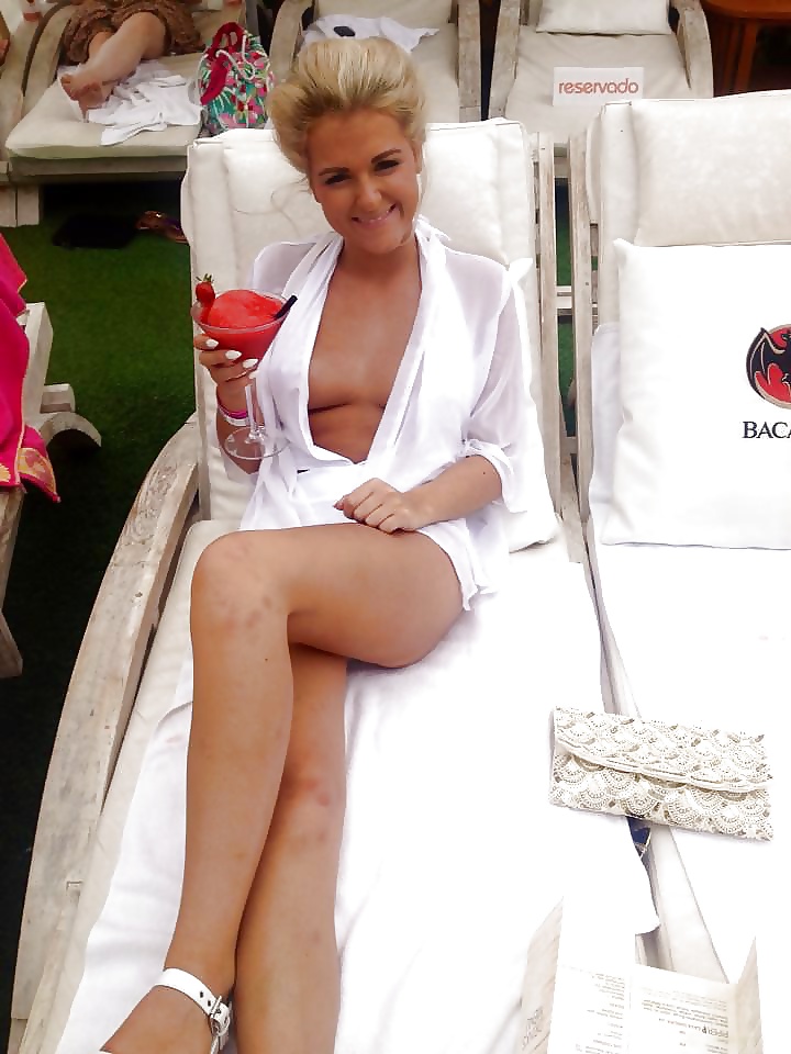 Public exposure #43 #28658418