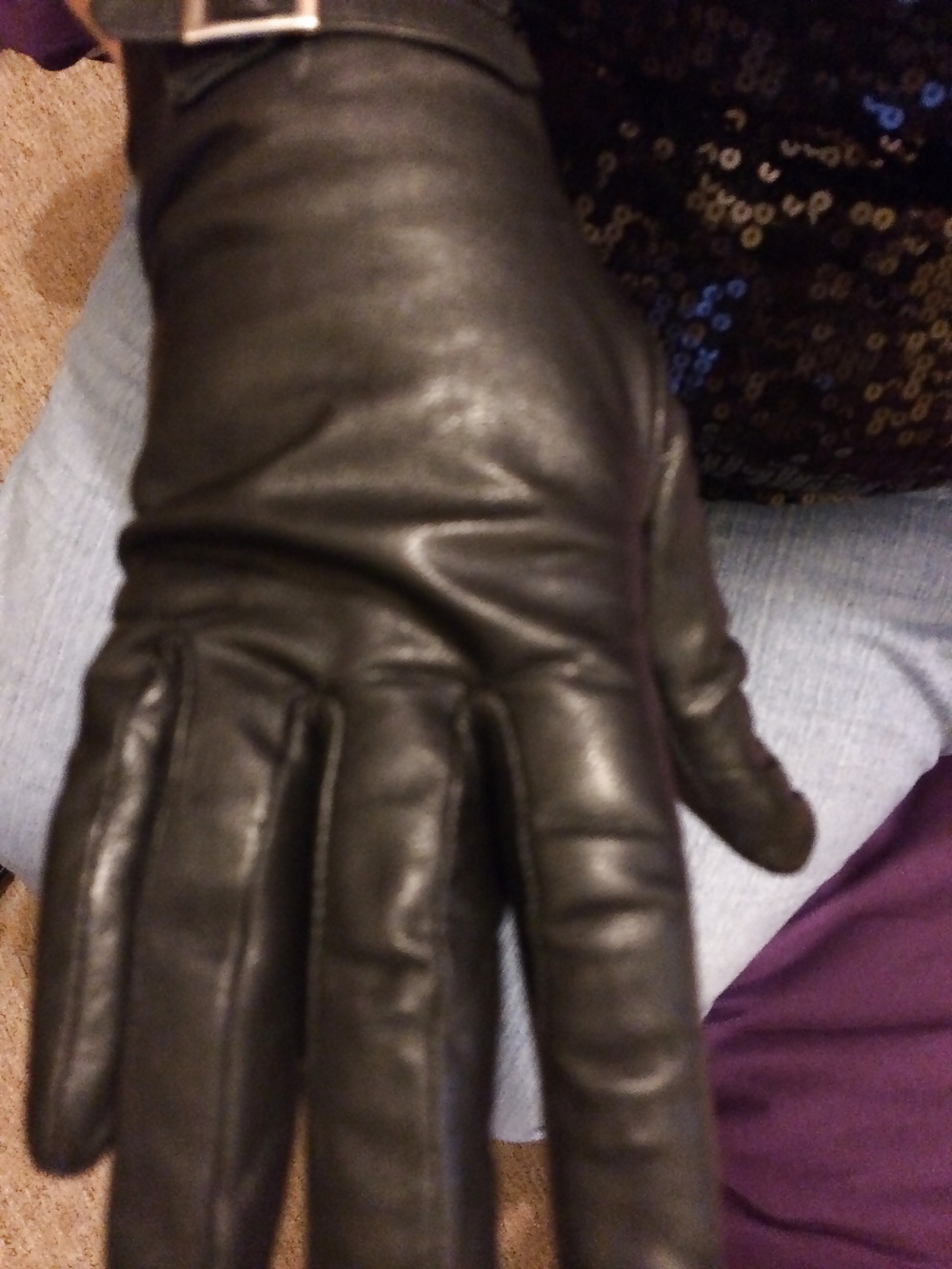 Leather gloves #29055074