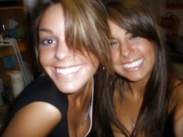 Facebookの友人36
 #32134189