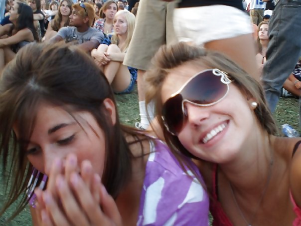 Facebookの友人36
 #32134207