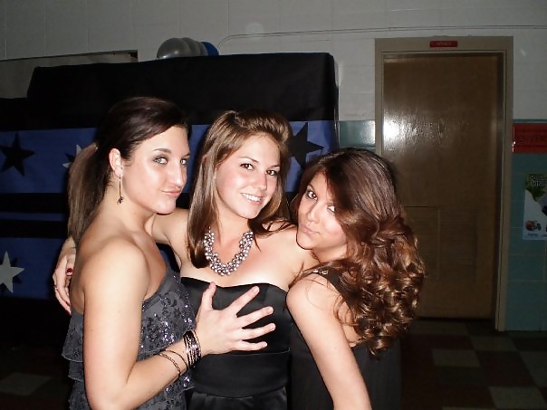 Facebookの友人36
 #32134209