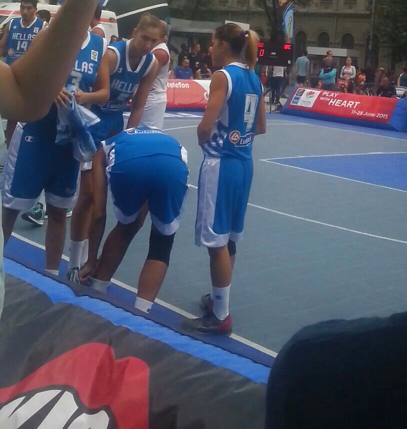 Spy jeunes Sexy Filles De Basket-ball Romanian #40692137