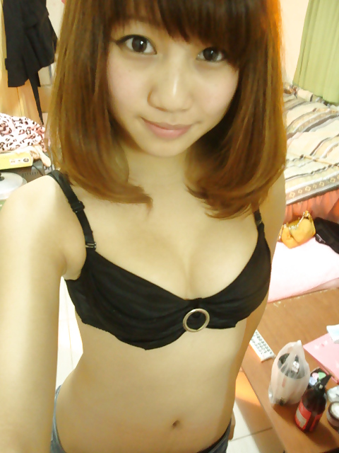 A cute Taiwanese girl #37921809