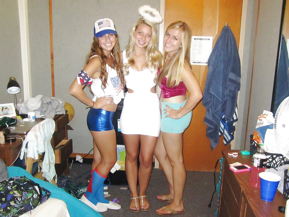 Sexy college sorority sluts, which would you fuck? #32727062