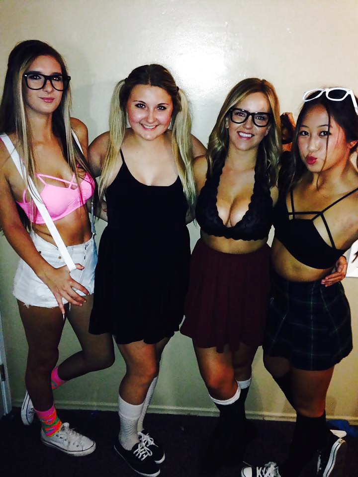 Sexy college sorority sluts, which would you fuck? #32727240