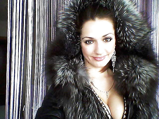 Girls in fur hoods I #38926430