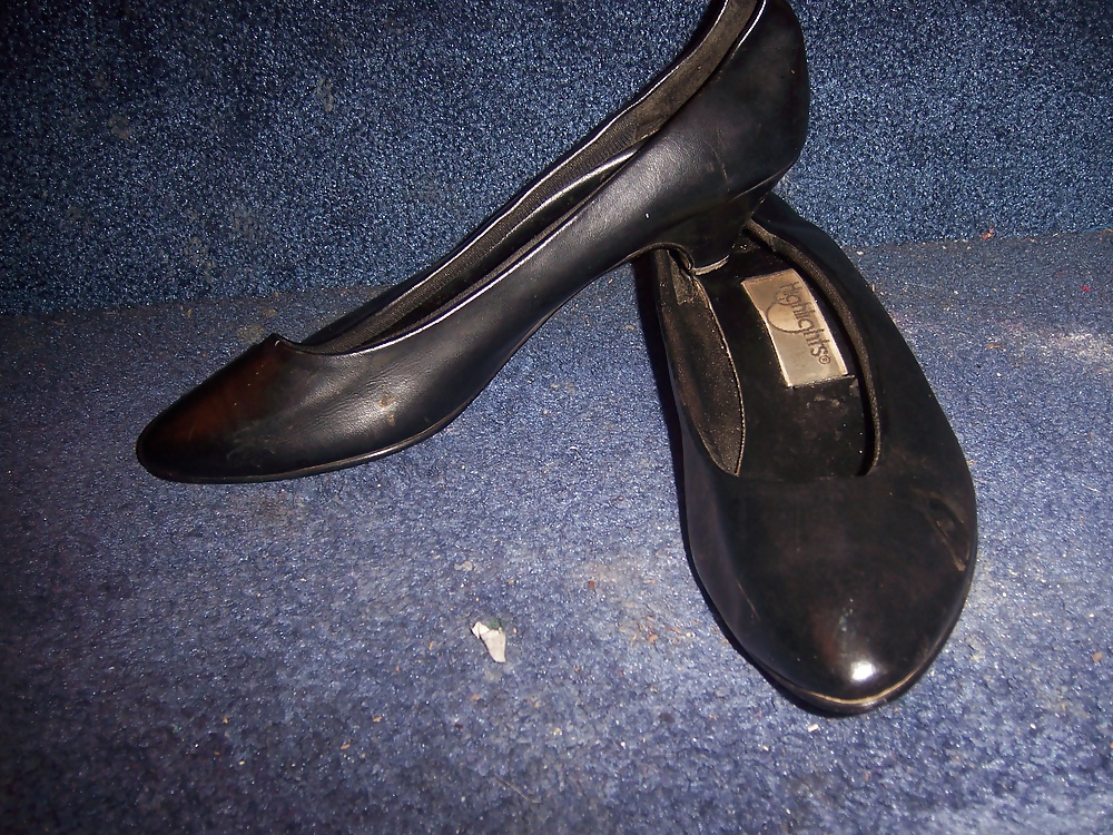 Cousin Judy's low-heeled pumps #25411462