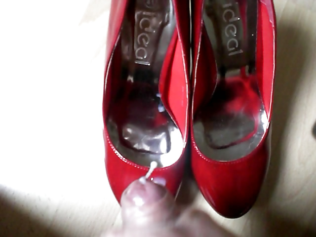 Com on red High Heels #32635180