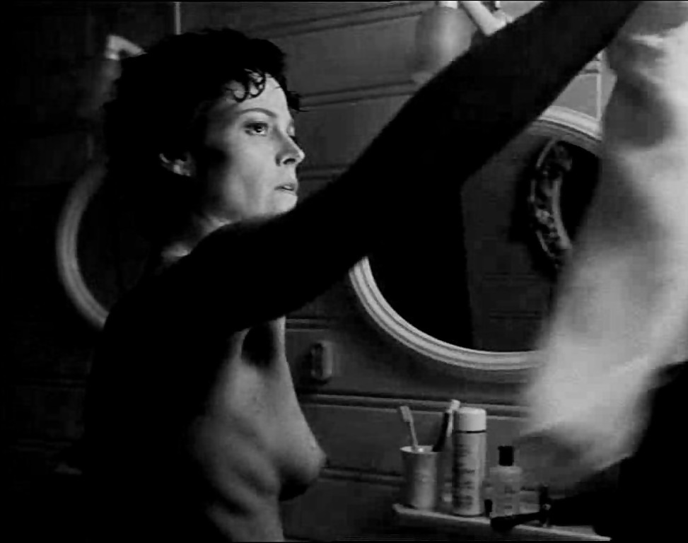 Amazing Sigourney Weaver #31068150