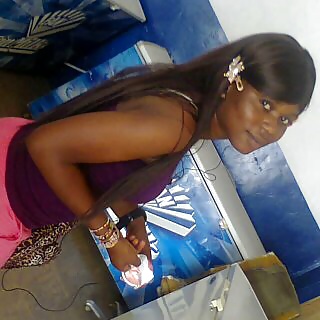 Looking  for  an  ideal  man  to  be  my  life  partner #27522548