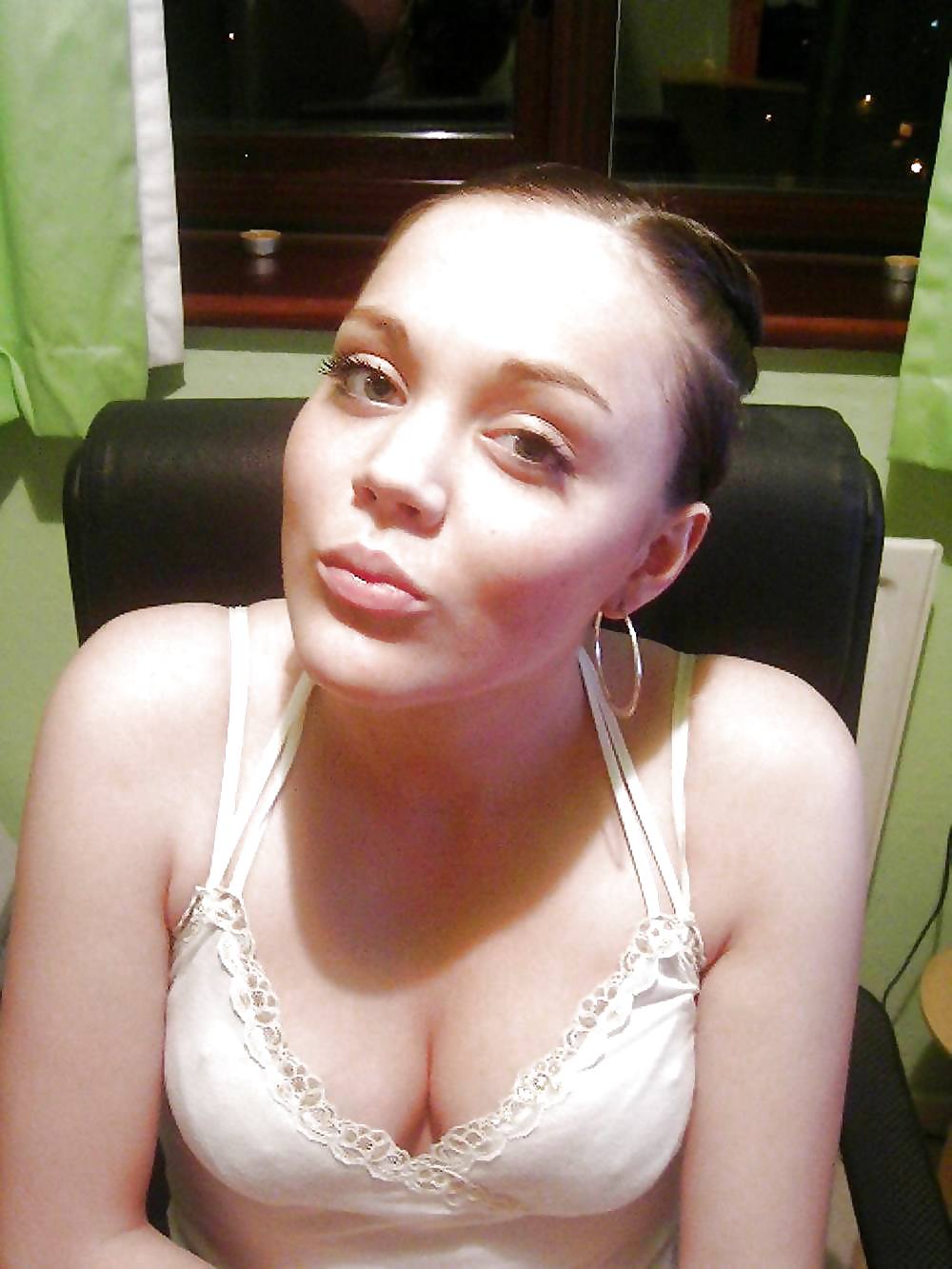 Escotes sexys alucinantes
 #35780680