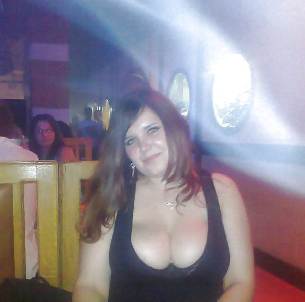 Escotes sexys alucinantes
 #35780739