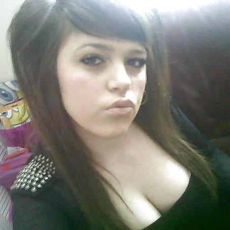 Escotes sexys alucinantes
 #35780766