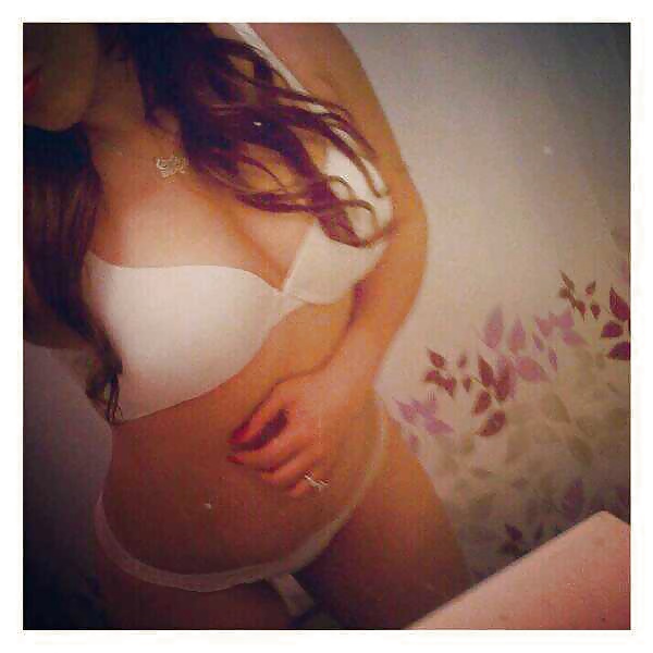 Twitter chica
 #31440639