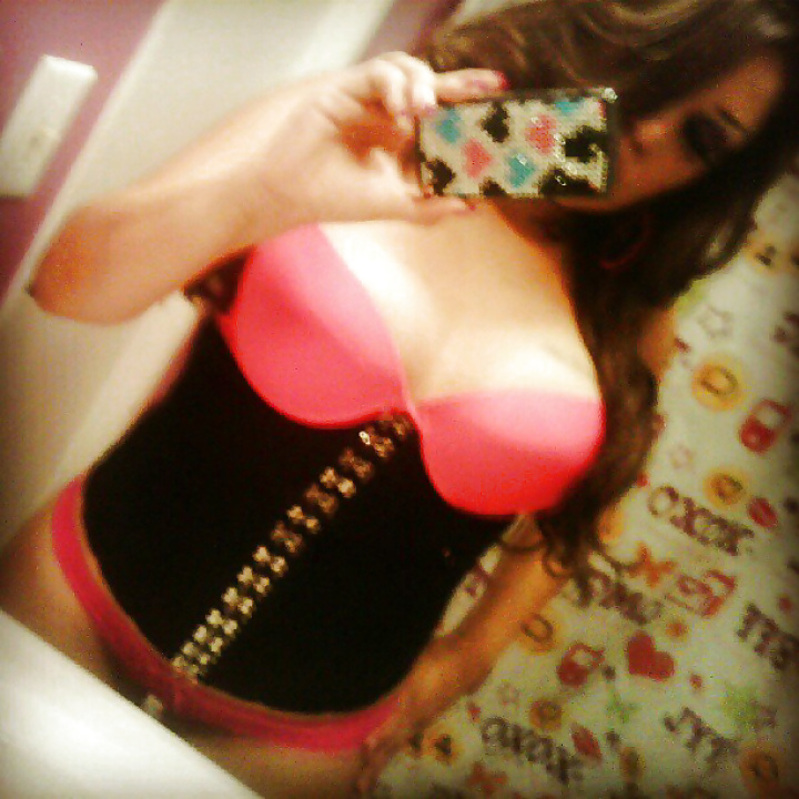 Twitter chica
 #31440668