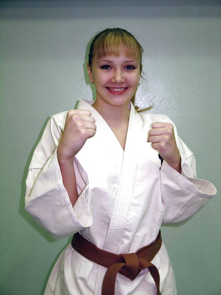 Schoene Karategirls #23076375