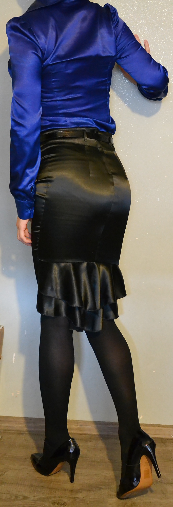 Dressed for work in my silky skirt, black tights and heels #23512112