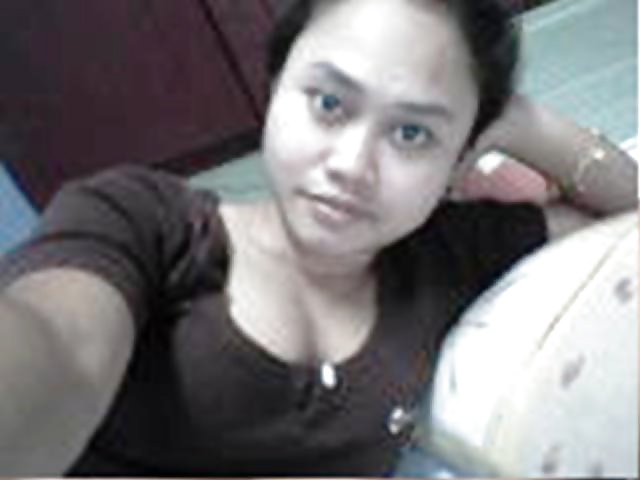 マレー語 pembantu tadbir bertudung
 #31872024
