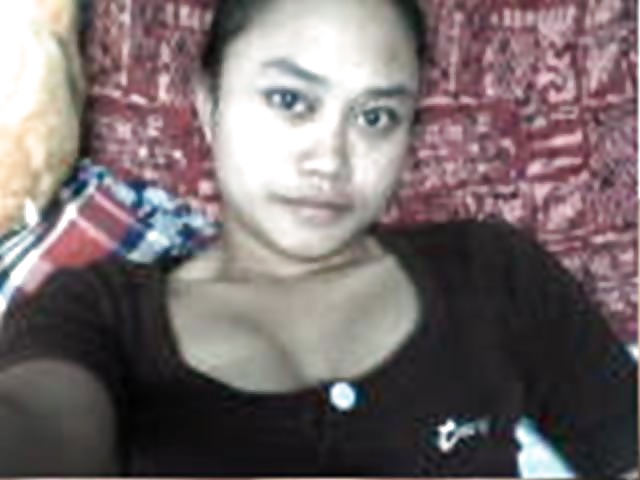 マレー語 pembantu tadbir bertudung
 #31872025