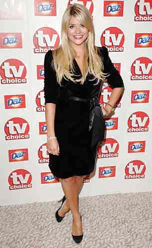 Holly willoughby tacchi alti
 #26627445