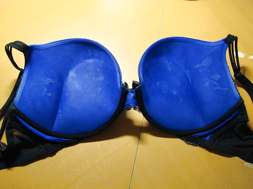My gf 1st victoria's secret 36dd bombshell push-up bra
 #35232548